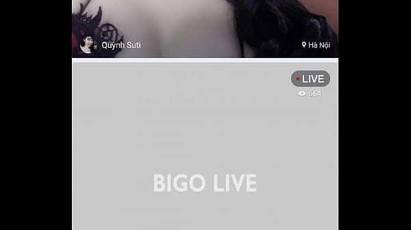 Bigo live touches the watery bear's cunt